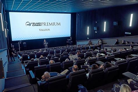 cines vallsur valladolid|Cine Yelmo